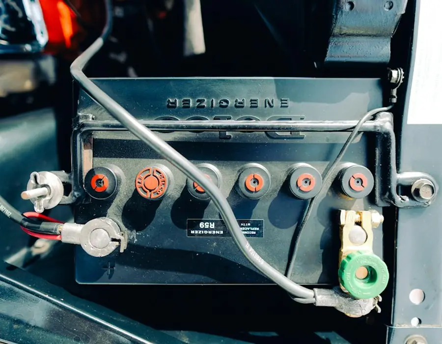 Battery bank wired with red and black cables